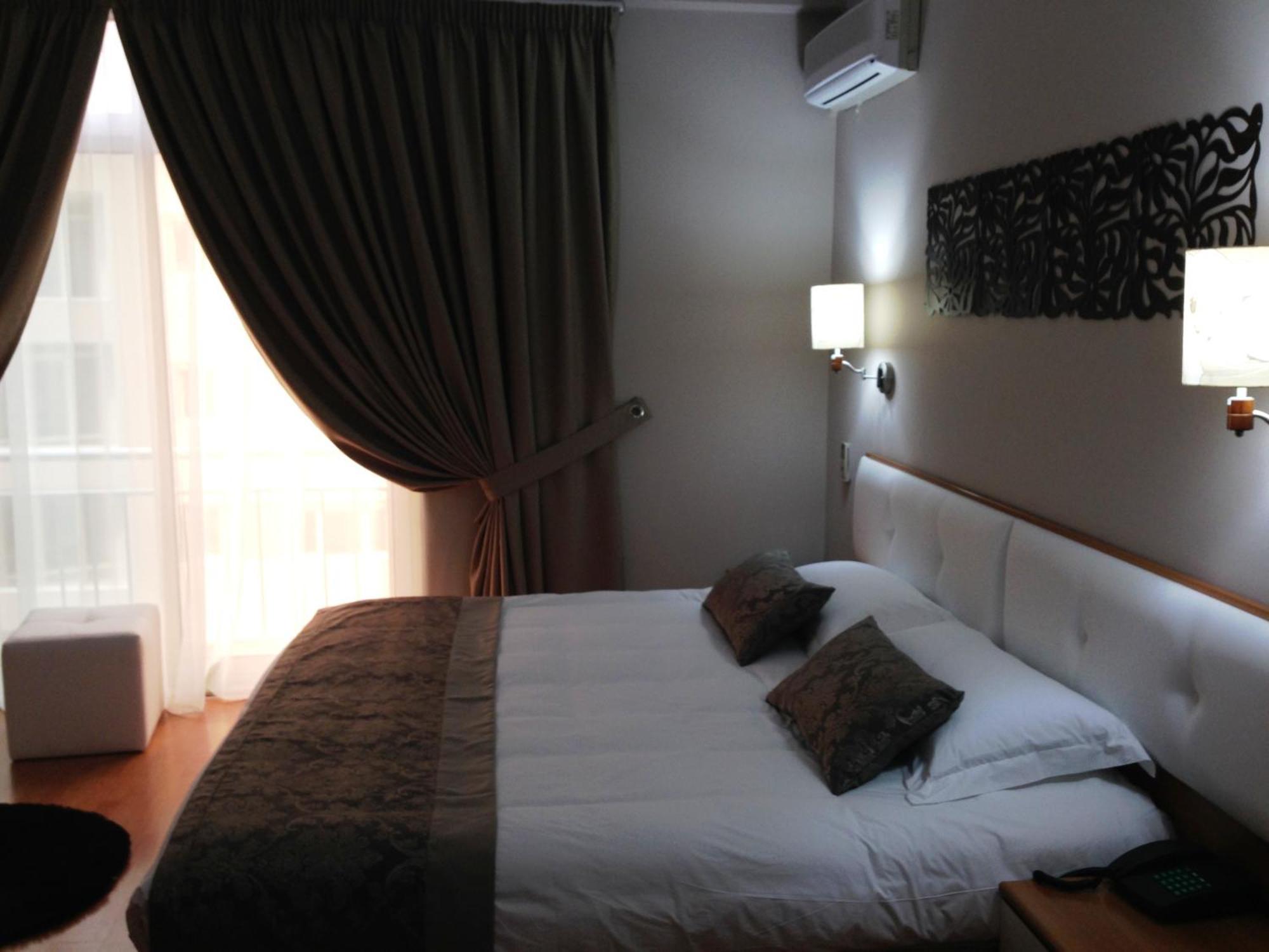 Hotel Arvi Durrës Cameră foto