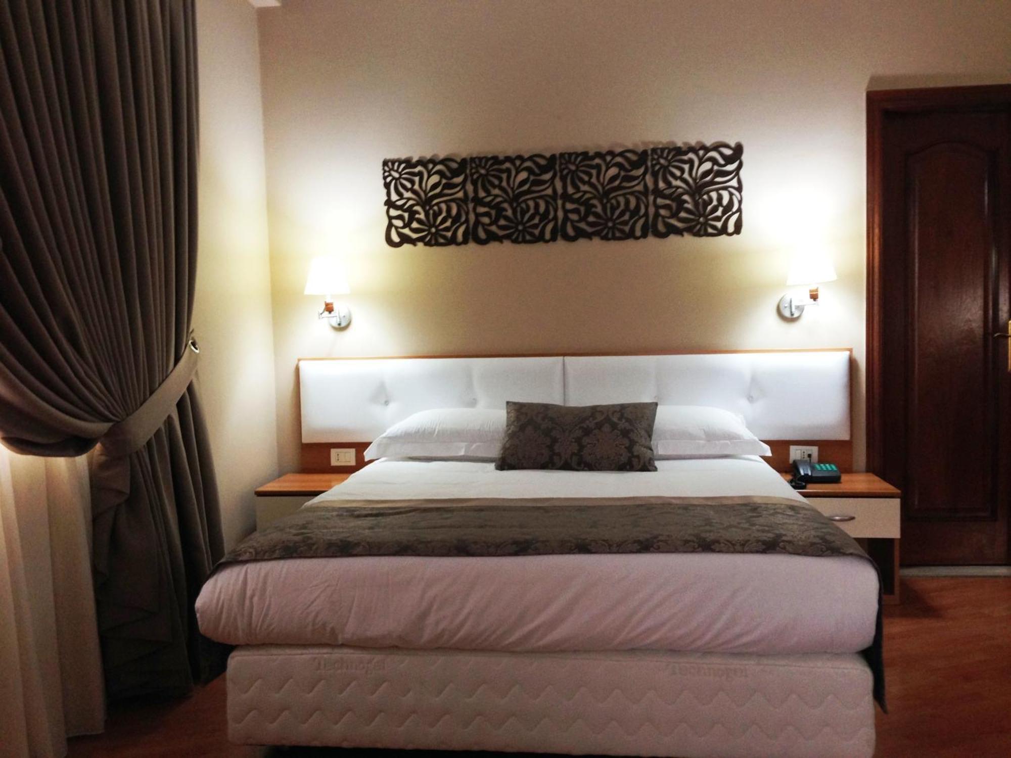 Hotel Arvi Durrës Cameră foto